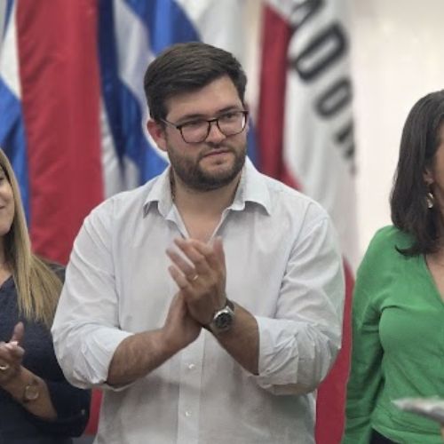 Dr. Aparicio Camy
